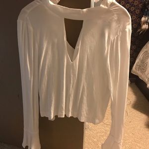 White long sleeve crop top